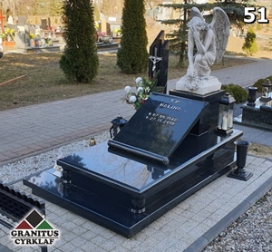 2 nagrobek pojedynczy anioł